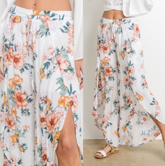 🆕🤩Flowy pants - Picture 3 of 4